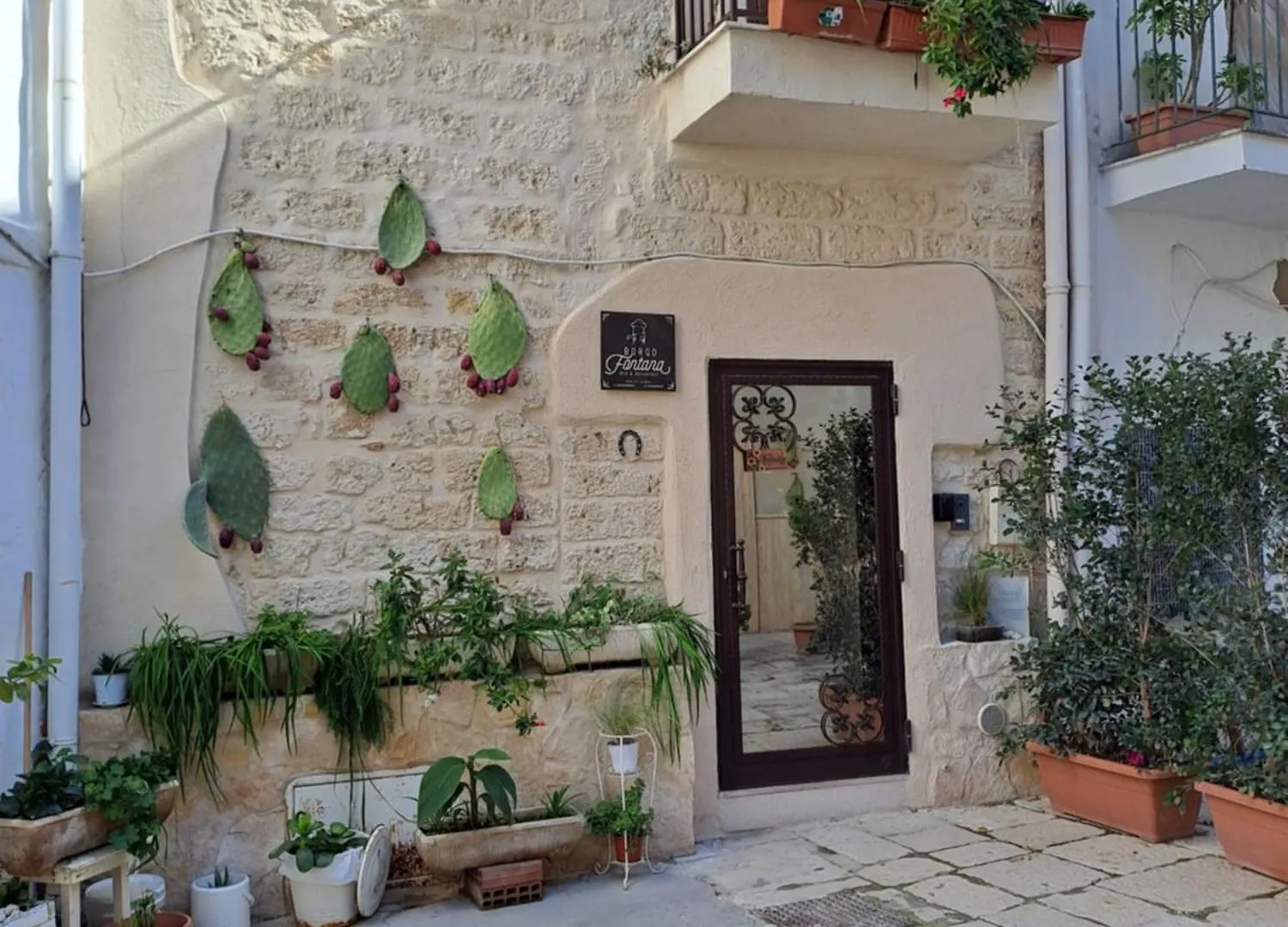 Borgo Fontana B&B Bari 0*,  Italy