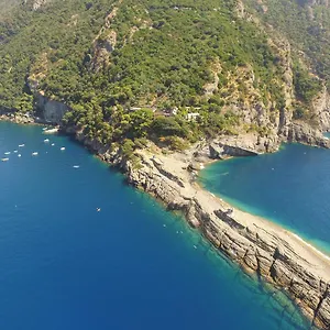 stella-maris-resort.hotelitalianriviera.com/
